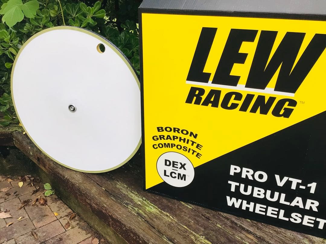 カンパ ケブラー白ディスクホイール 700C TU シマノ7s リアのみ 未使用