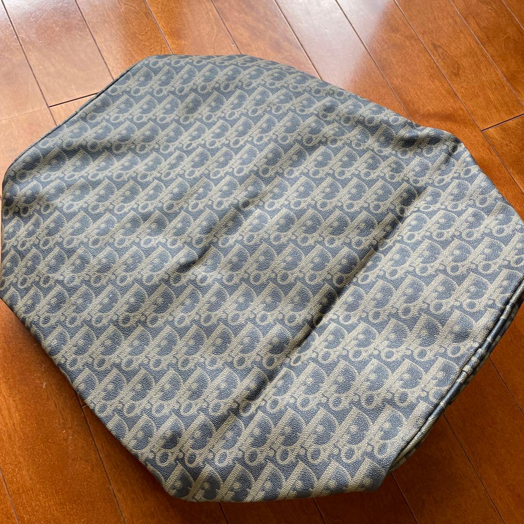 29クリスチャンディオール　ロゴ入りボストンバッグ