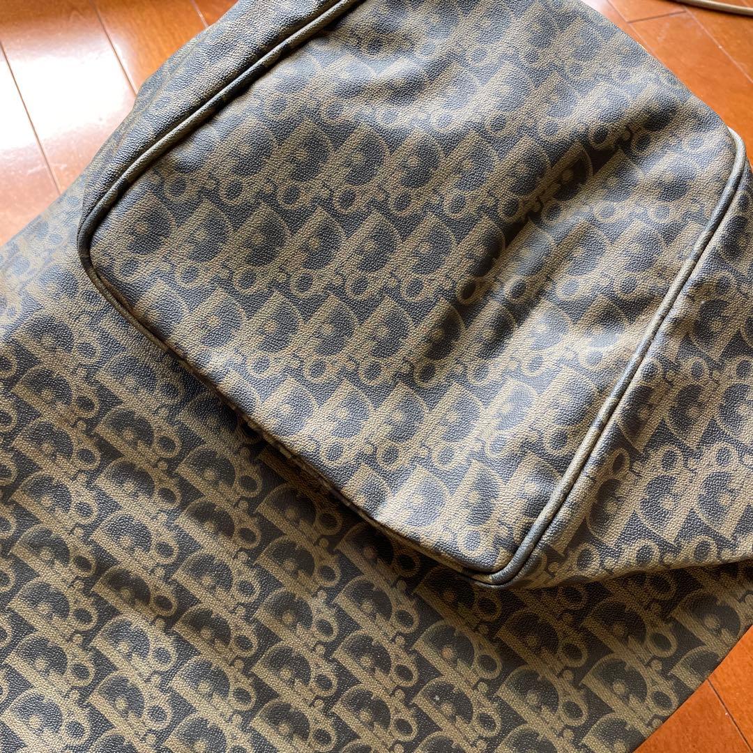 29クリスチャンディオール　ロゴ入りボストンバッグ