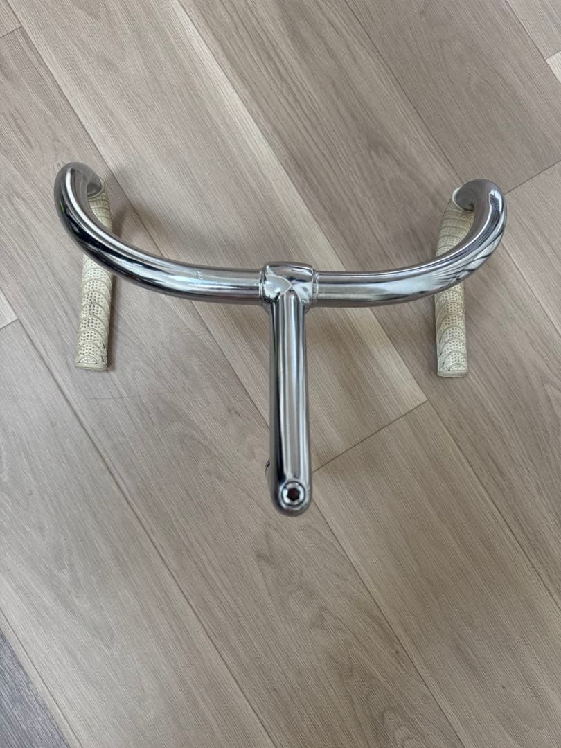 クロモリハンドルステムセット クロモリロードにステム一体型ハンドル！？いかついハンドルが手に入り