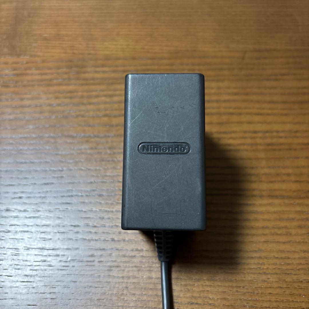 Nintendo Switch Lite コーラルピンク本体 充電器　外箱付き