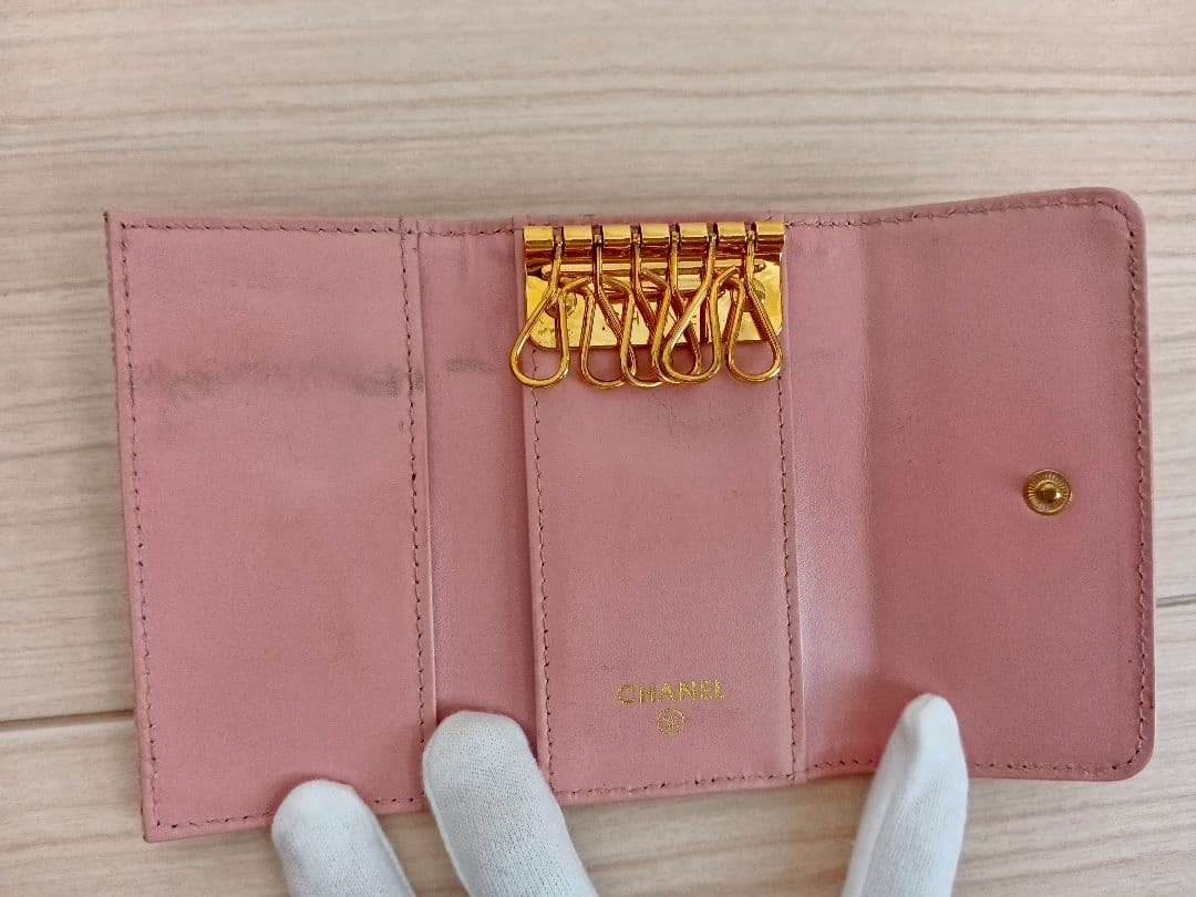 【広夢様ご購入予定の商品】CHANEL ピンク レザー キーケース