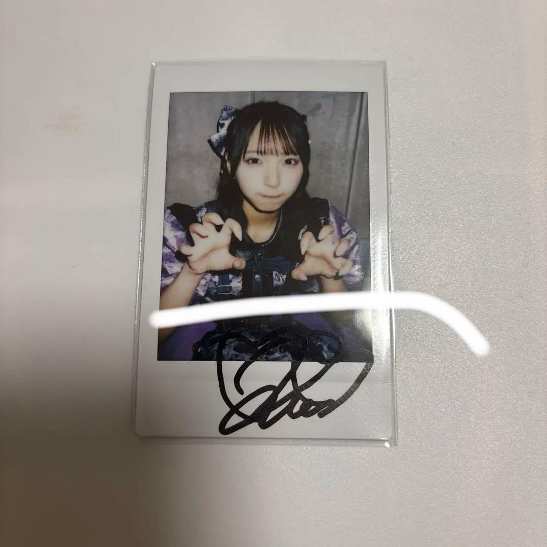 か 様専用 塩川莉世 サイン入りチェキ - メルカリ