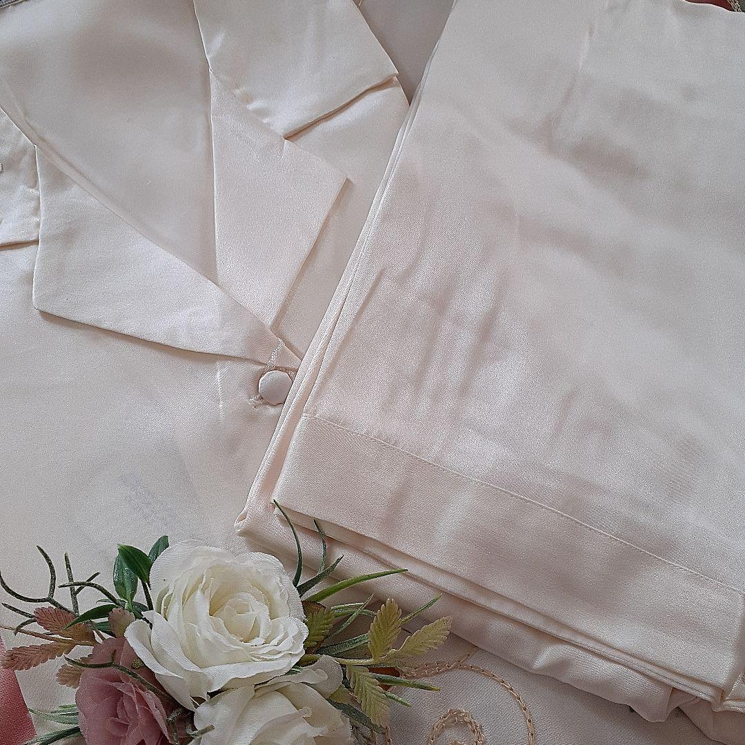 シルク100%パジャマワンピースとシルクパジャマ２点、最高級クラス絹