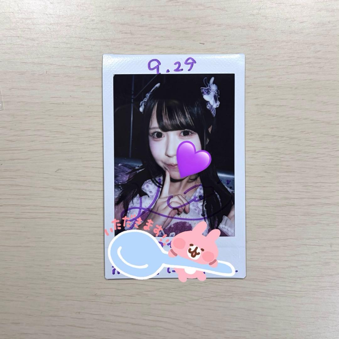 ION! 伽久耶くらら コメントありチェキ - メルカリ