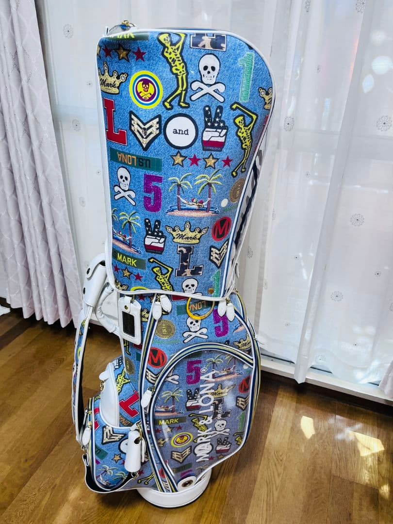 美品即発送●MARK & LONA キャディバッグ