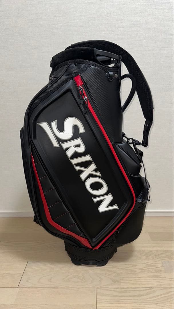 値下げ！スリクソン レクサス キャディバッグ 松山英樹モデル - メルカリ