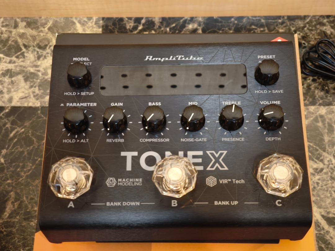 S*c様 ☆彡IK Multimedia TONEX Pedal ジャンク品 - ギター安い