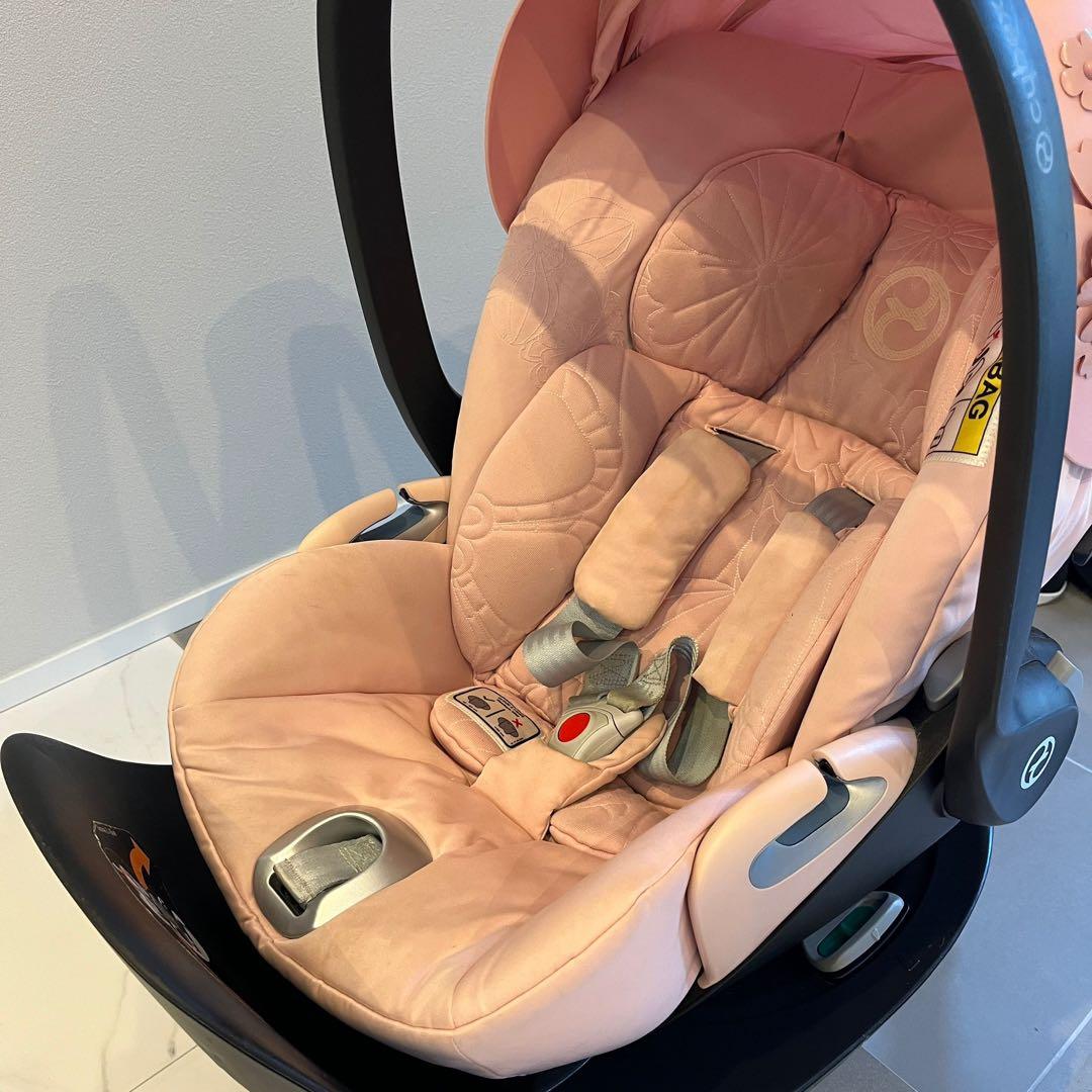 Cybex Z i-size サイベックス カーシート flowers pink