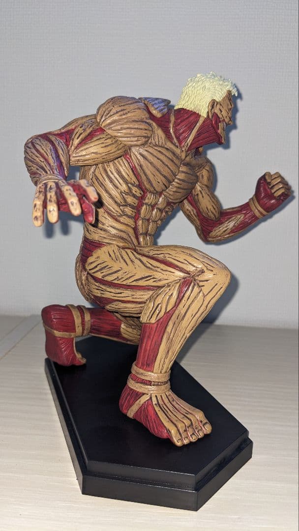 POP UP PARADE 進撃の巨人 ライナー ブラウン 鎧の巨人Ver.