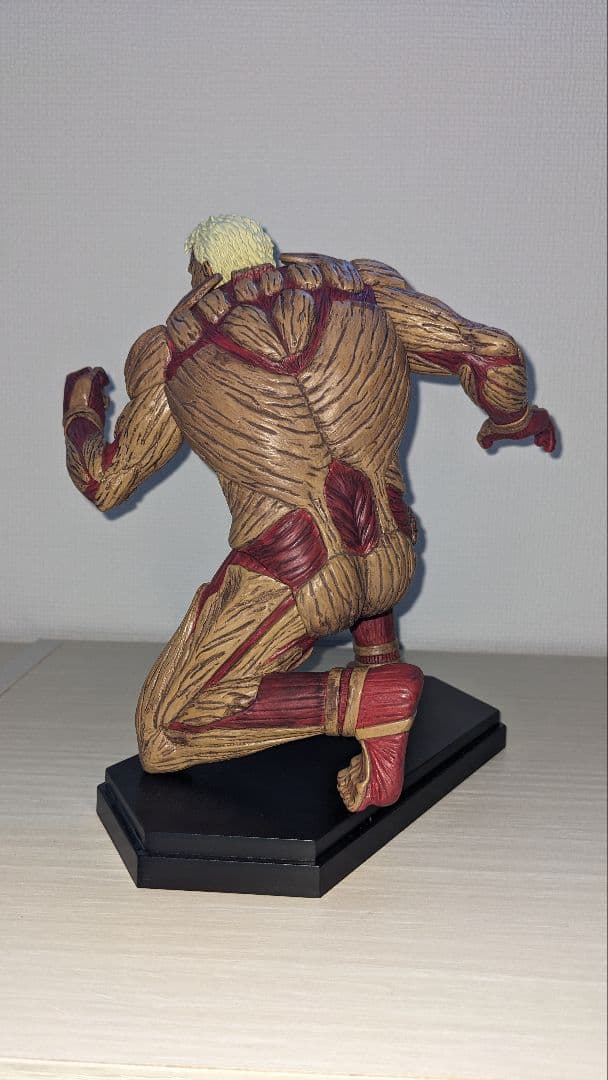 POP UP PARADE 進撃の巨人 ライナー ブラウン 鎧の巨人Ver.