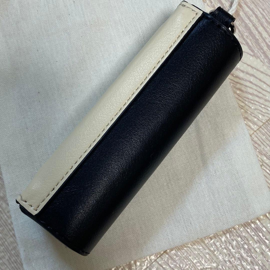 Yuex et ligne リップケース pluie 三苫愛 Yuex et ligne Tシャツ Yuex