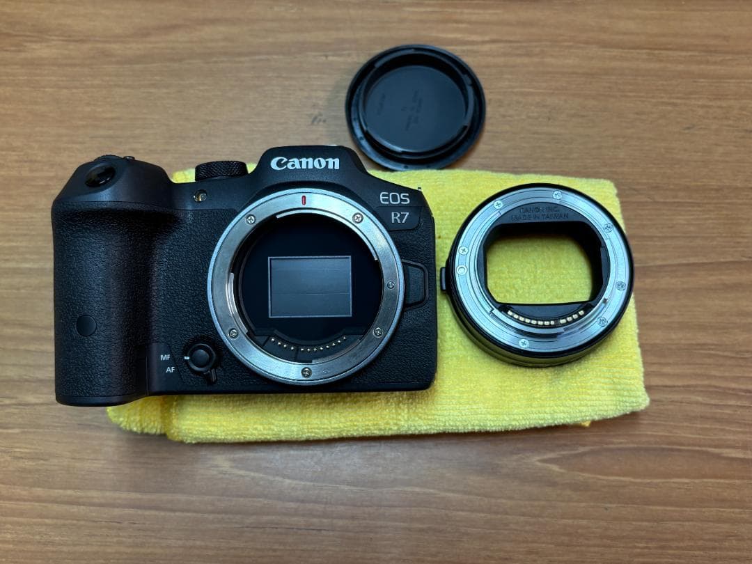 CANON EOS R7 ボディ+マウントアダプター+ ガイドブック
