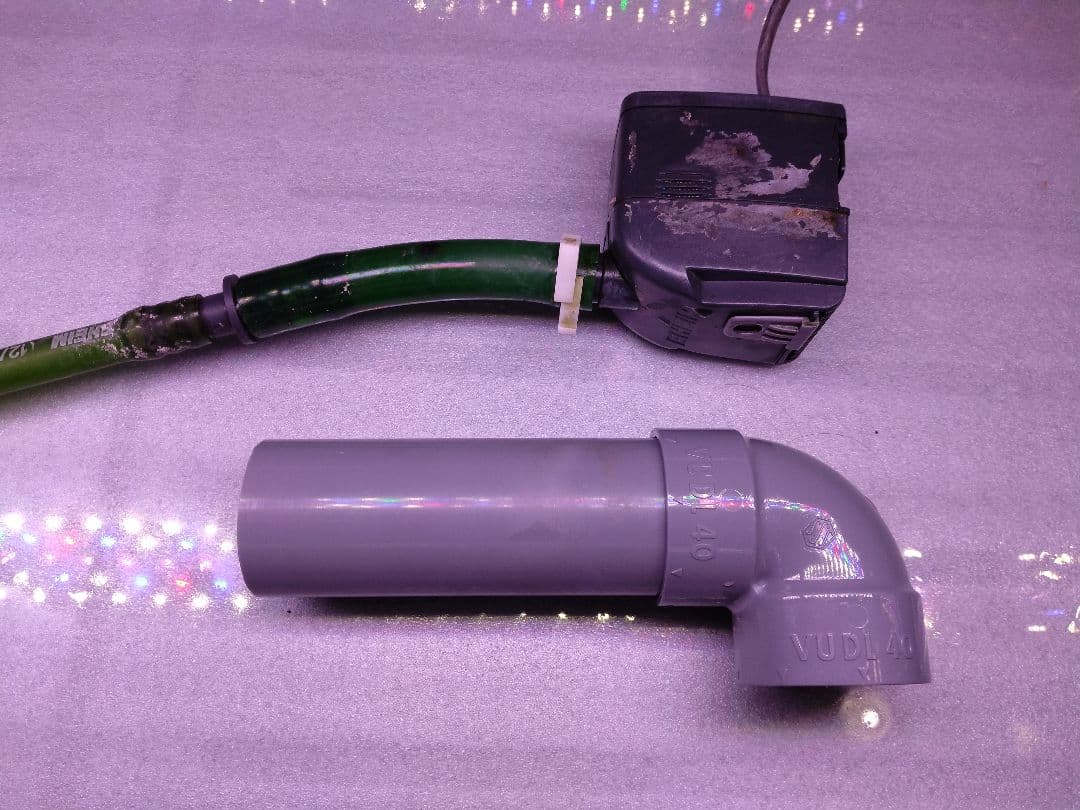 引き取り限定】【大阪市】90cm水槽・上部フィルター・照明・ポンプの4