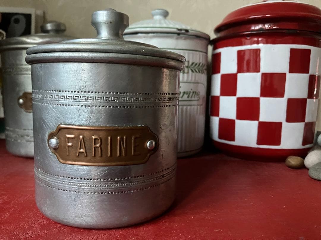 1930年代アルミキャニスター6缶セット　真鍮ラベル　フランスビンテージ