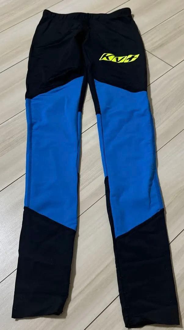 KV＋　クロスカントリースキーウェア 上下　140サイズ