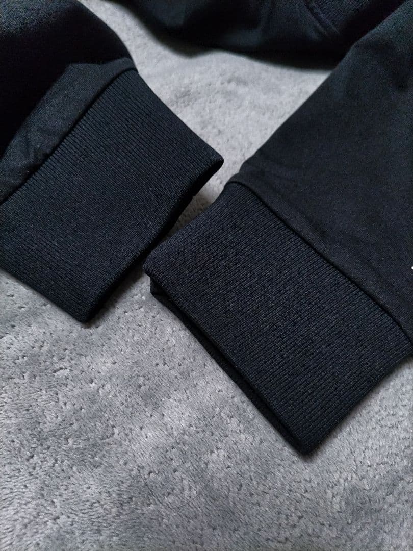 SY32 ゴルフ　プルオーバー　ストレッチ　パーカー