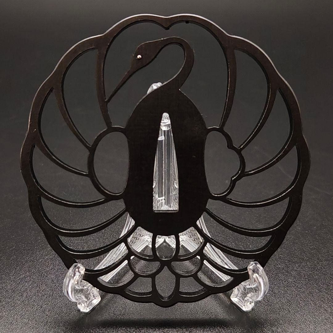 刀鍔　鶴丸の図　目に銀象嵌　鉄製　金工品　細工　職人作　日本刀装具　刀剣美術