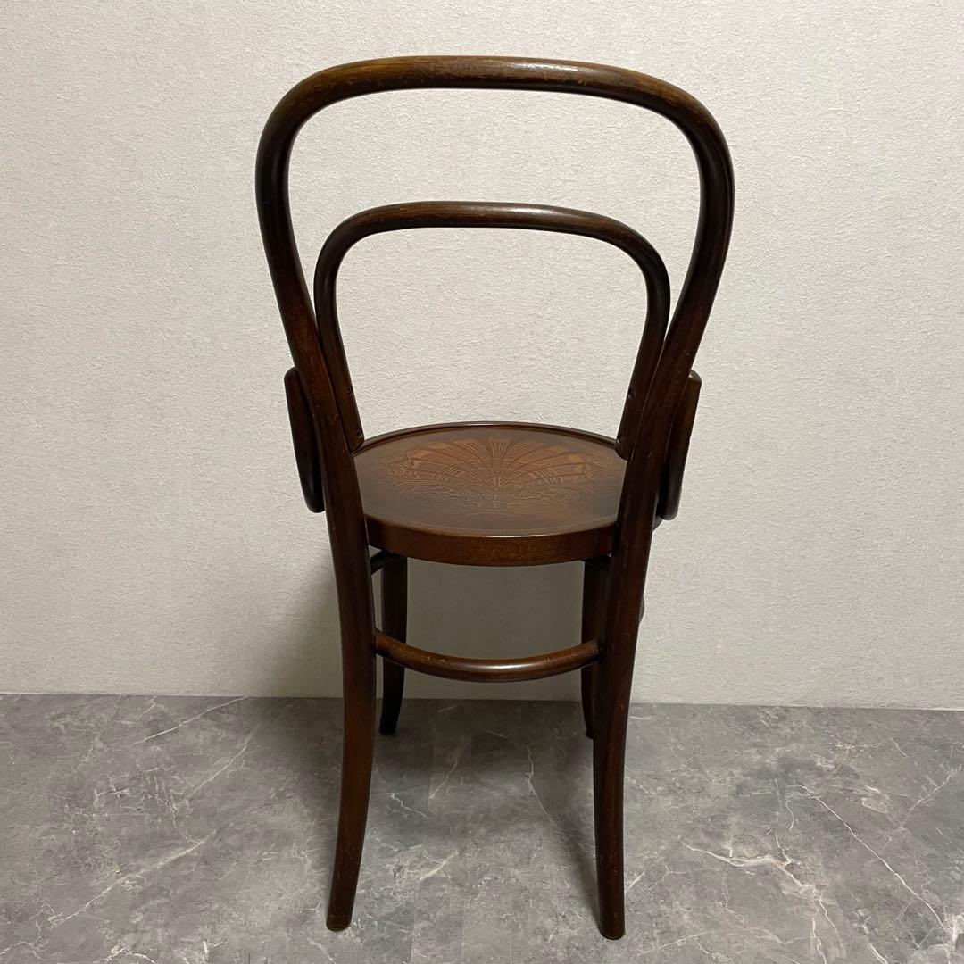 秋田木工　ベントウッドチェア 無垢曲木椅子　座面彫刻　英国アンティーク調