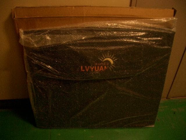 信頼のLVYUAN 400W 折畳ソーラーパネル 高効率22.5％ 停電 災害