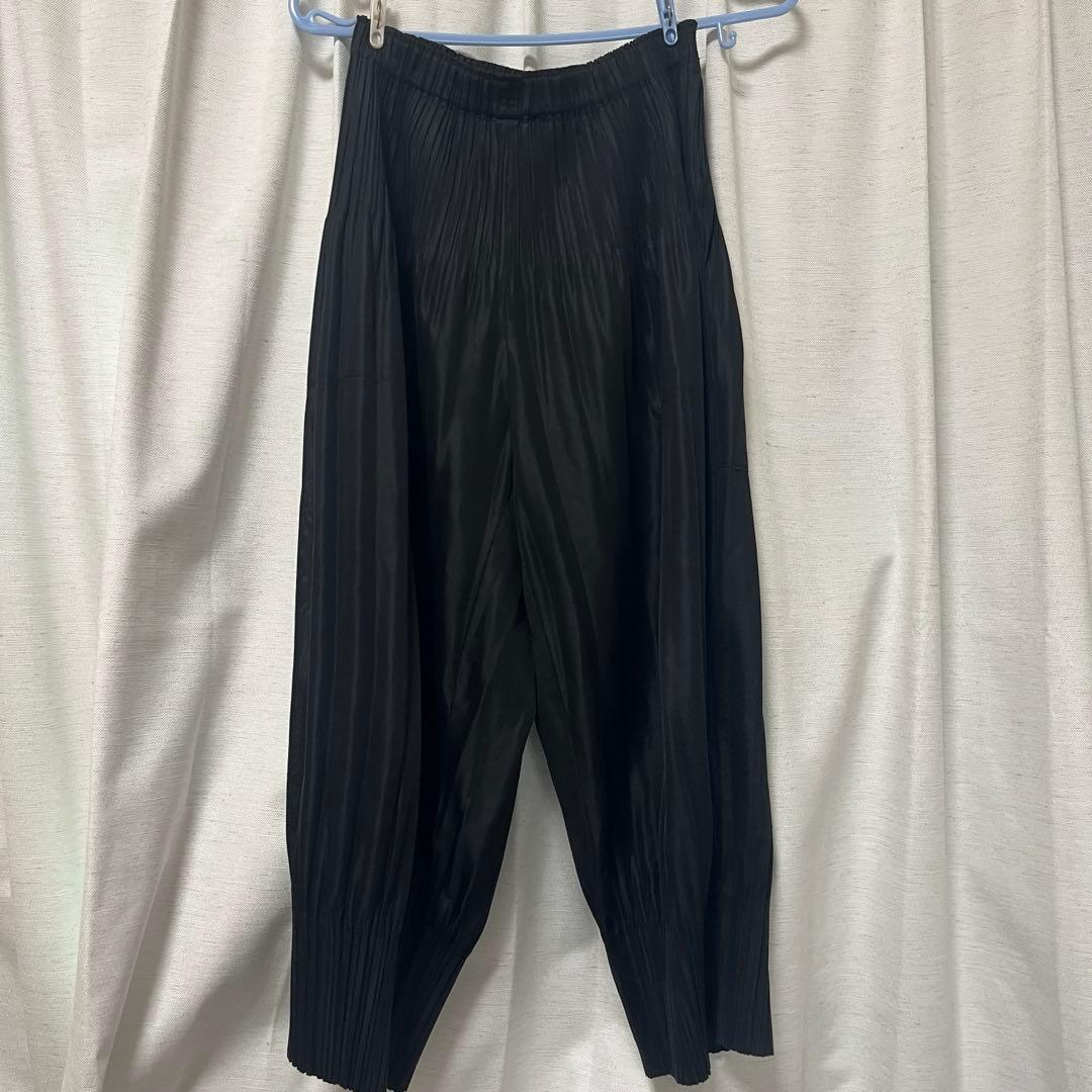 PLEATS PLEASE　プリーツプリーズ　FLUFFY フラッフィー　パンツ