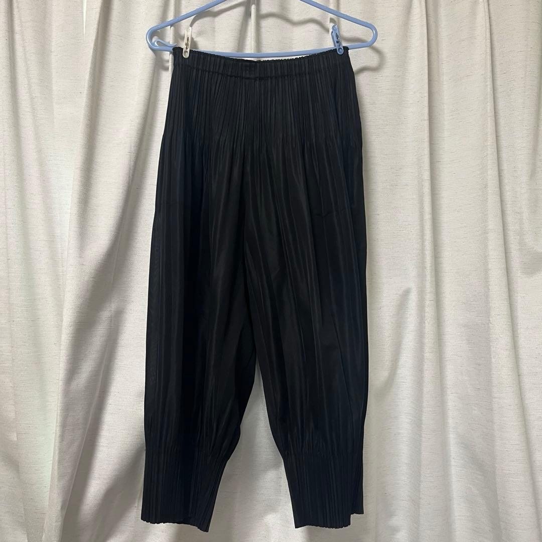 PLEATS PLEASE　プリーツプリーズ　FLUFFY フラッフィー　パンツ