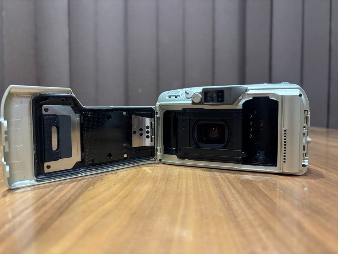 OLYMPUS μ (ミュー) - II 170VF コンパクトフィルムカメラ