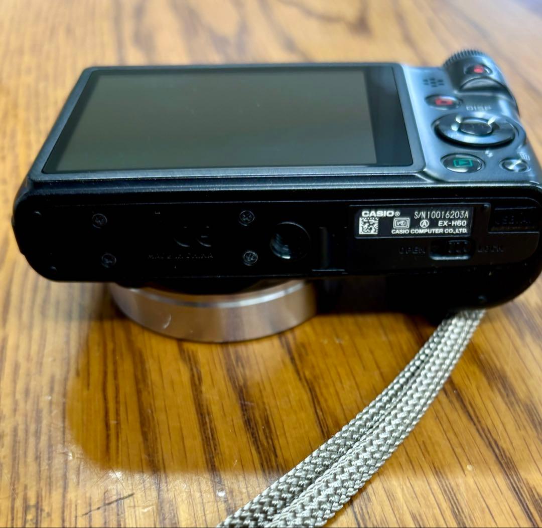 デジタルカメラ CASIO EXILIM EX-H60
