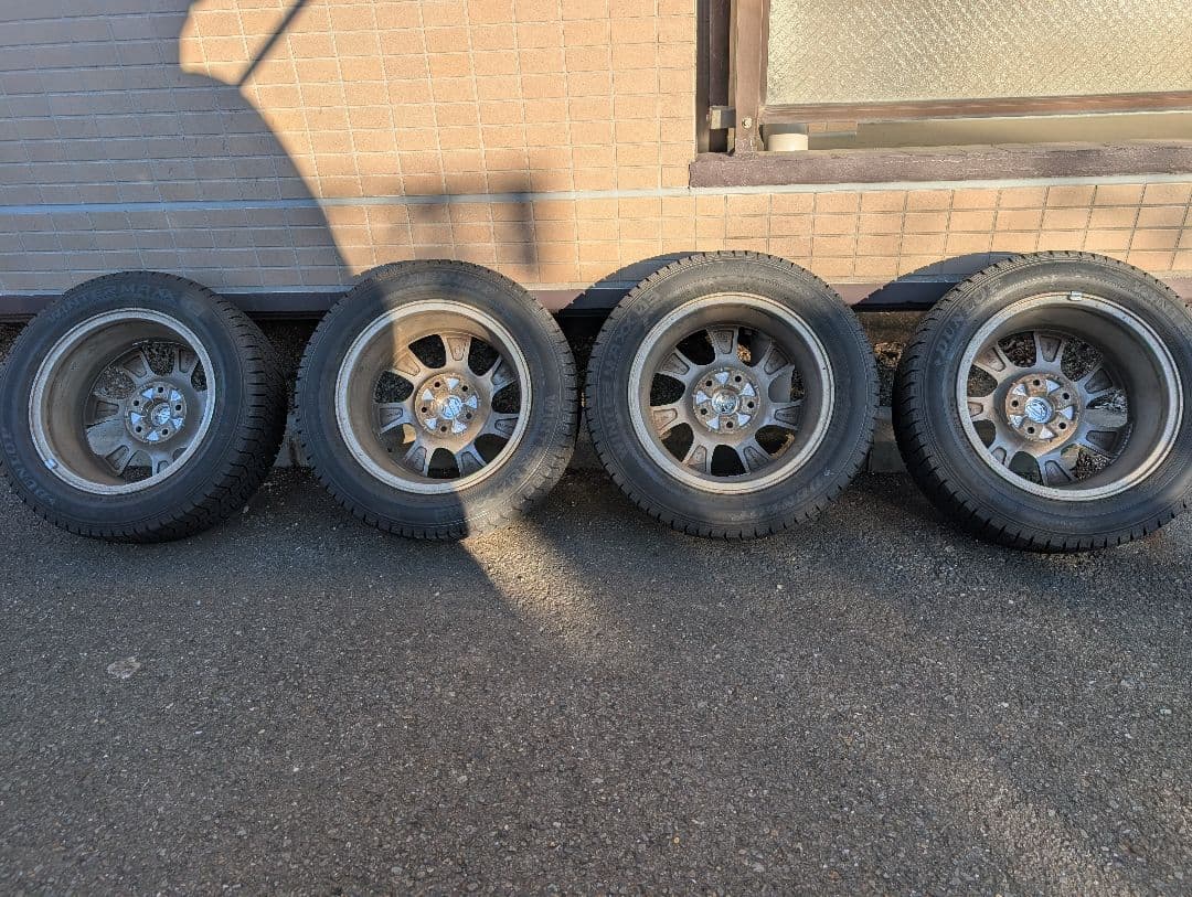 彩鯉！60/16スタッドレスタイヤ1本④ナット付き