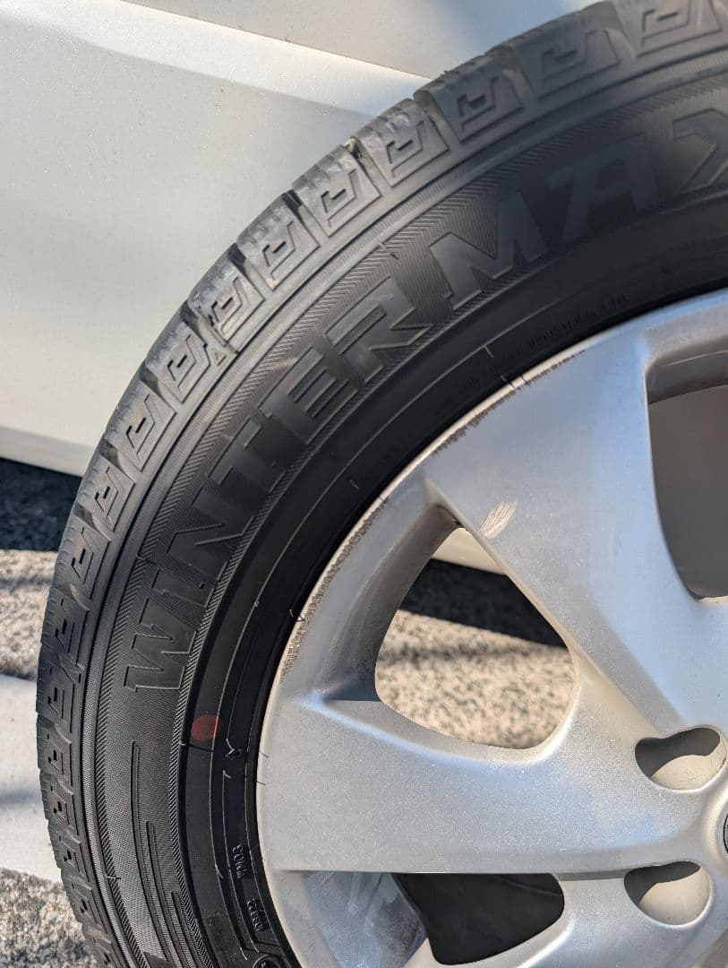 彩鯉！60/16スタッドレスタイヤ1本④ナット付き