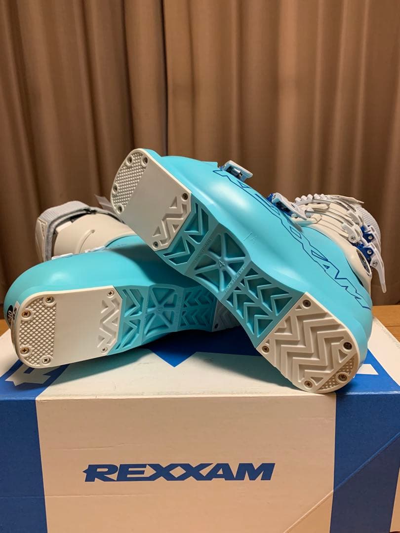 【新品・未使用】REXXAM LADY-85 サイズ24〜24.5cm