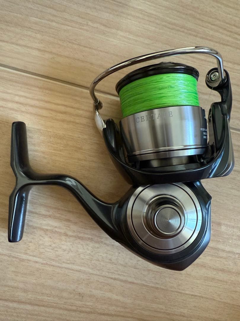 ダイワ 管781FP 24セルテート LT2500 スプールダイワ 管781FP 24