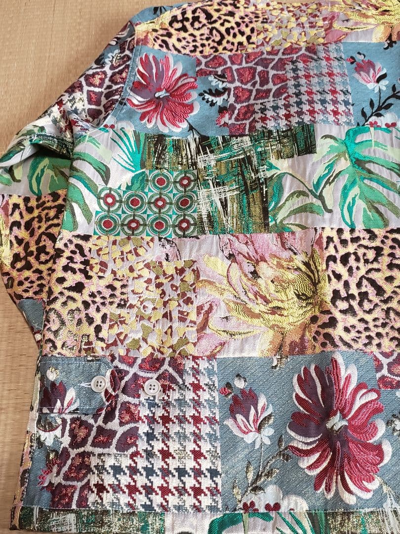 エンジニアードガーメンツ　総柄ノーカラージャケット