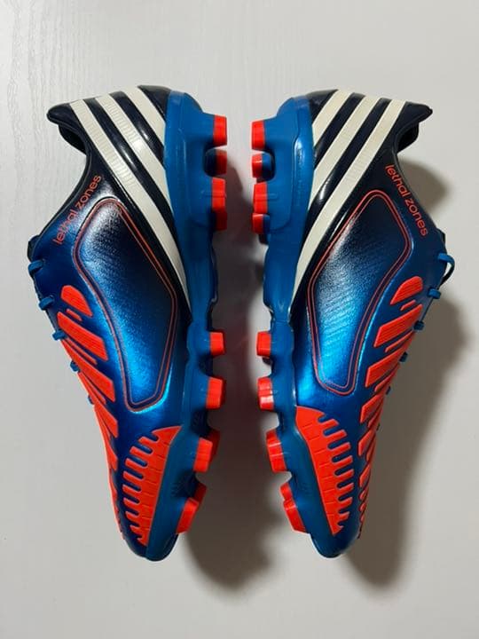 サッカースパイク　廃盤 アディダス　リーサルゾーン トップモデル 26cm