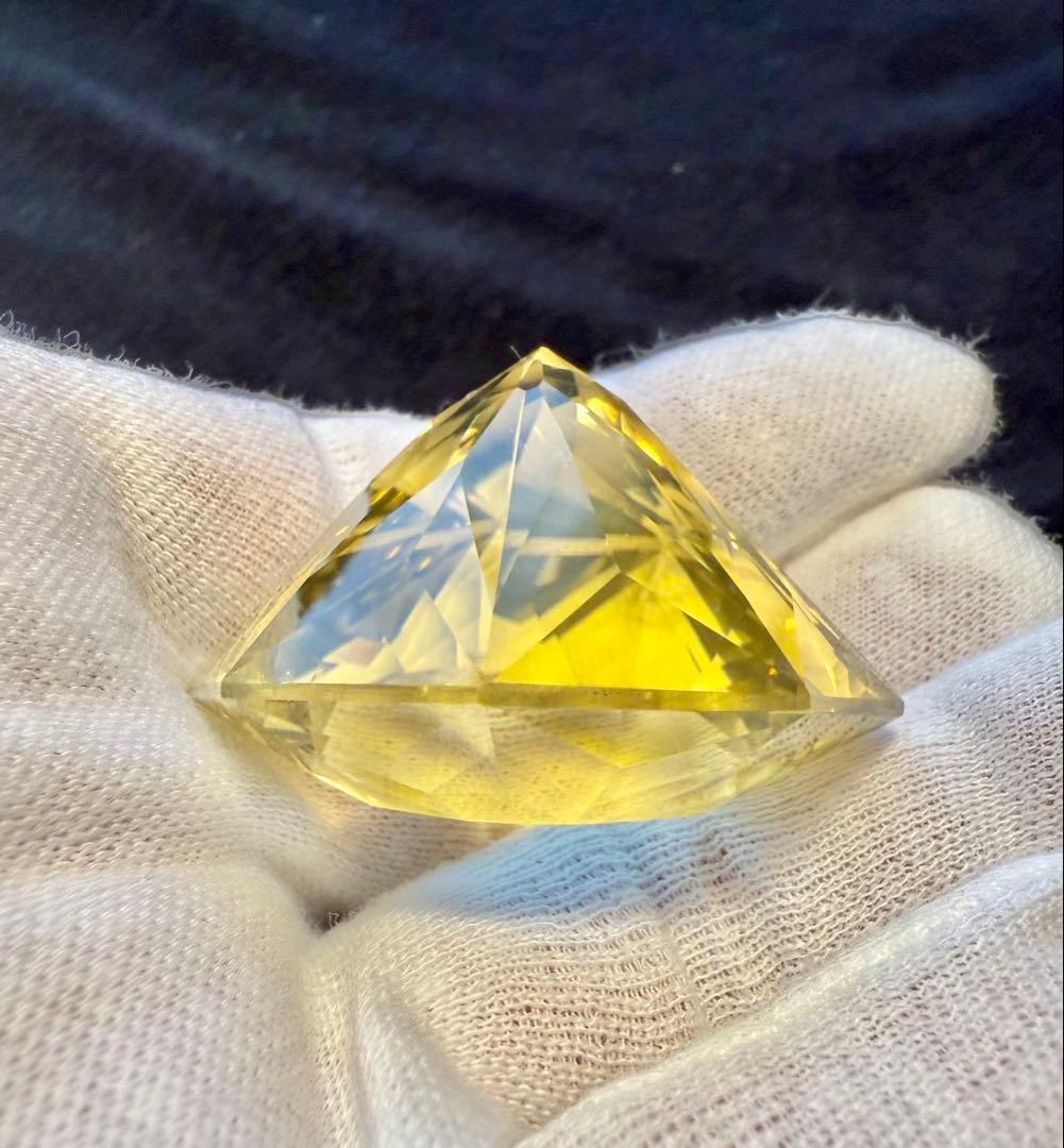 【希少 入手困難】特大 ハイクオリティ シトリン ジュエリーカット 透明度抜群！