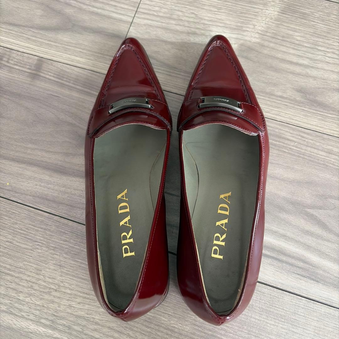PRADA バーガンディ ローファー 36