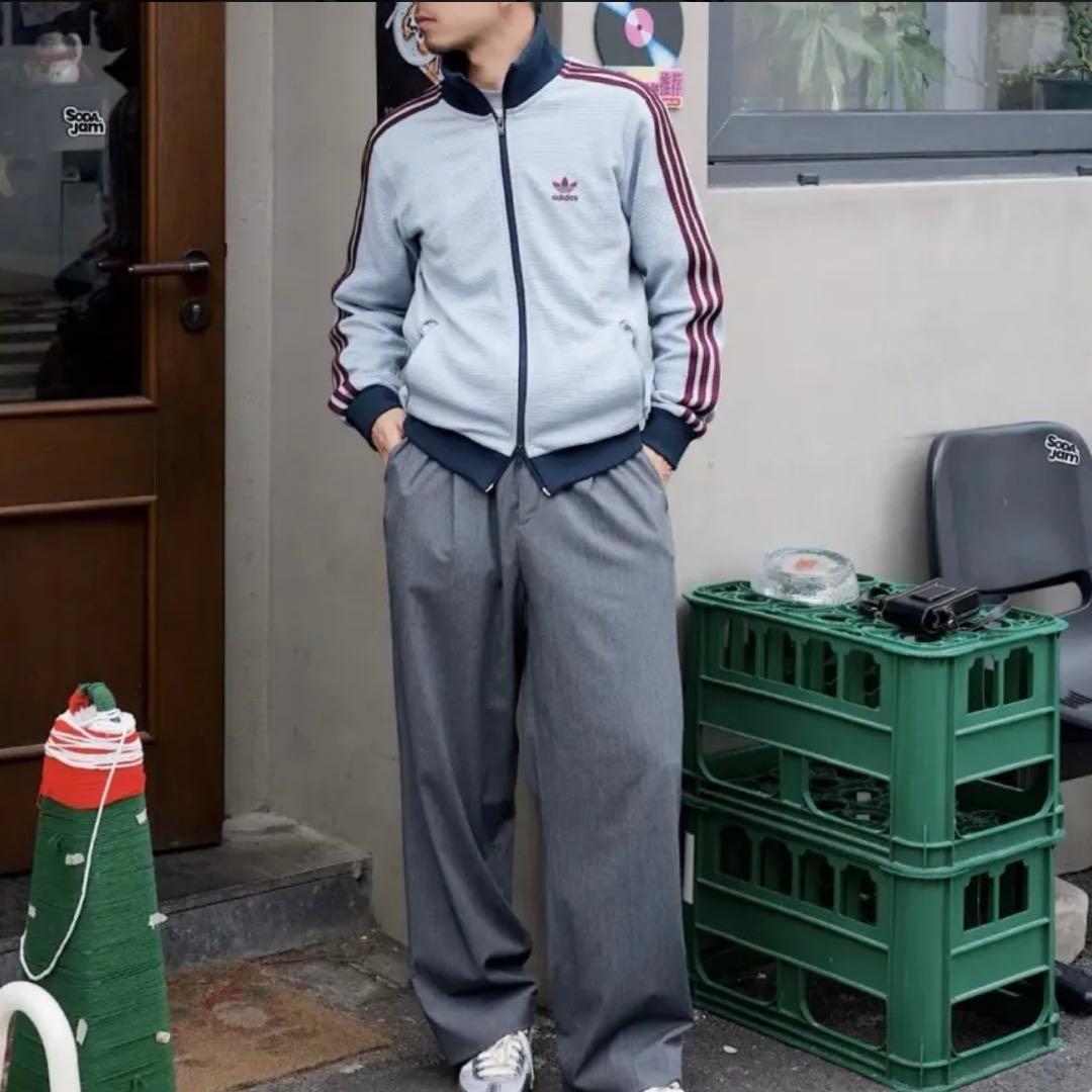 日本未発売カラー2XL⭐️adidasアディカラートラックトップ ワッフル