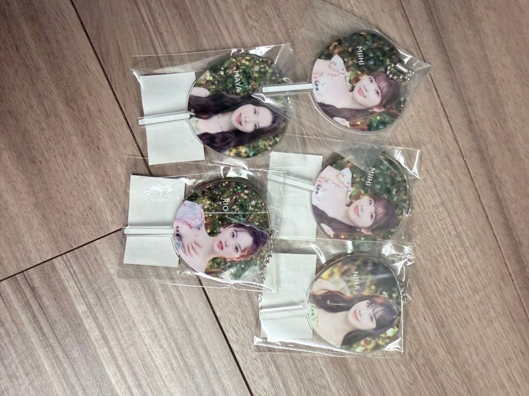 NiziU グッズ　まとめ売り　約50点　バラ売り⭕️