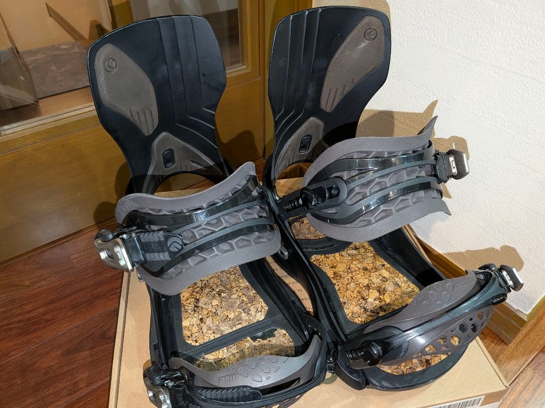 FLUX XF LIMITED MLサイズ19-20 リミテッド　ウッド