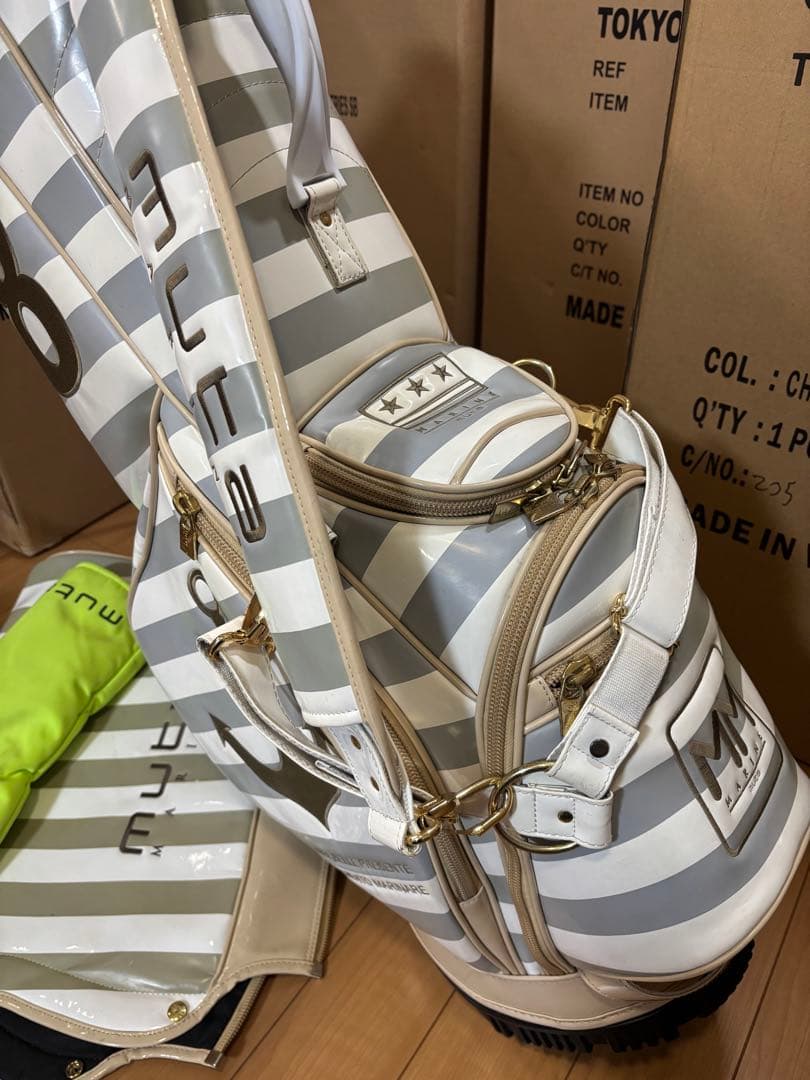 良品 ムータマリン ボーダー エナメル 3点式スタンド型キャディバッグ　男女兼用