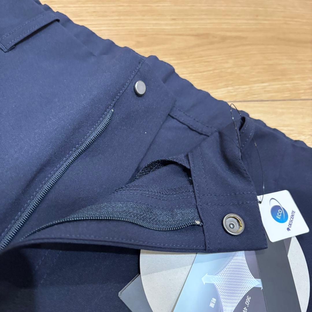 新品　デサント スーツ 上下セット　ジャケット パンツ　ビジネス　ゴルフ　L