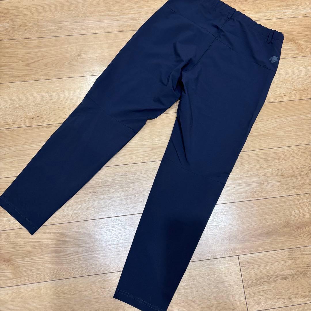 新品　デサント スーツ 上下セット　ジャケット パンツ　ビジネス　ゴルフ　L