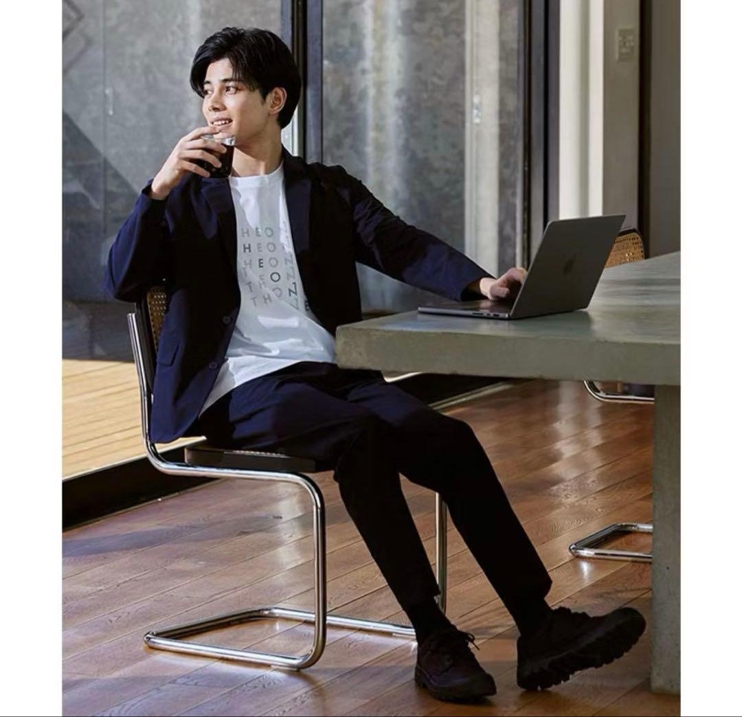 新品　デサント スーツ 上下セット　ジャケット パンツ　ビジネス　ゴルフ　L