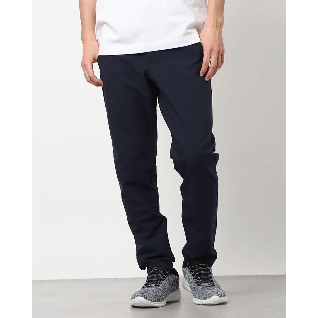 新品　デサント スーツ 上下セット　ジャケット パンツ　ビジネス　ゴルフ　L