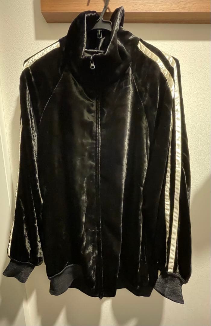 シェアースピリット ベルベットトラックジャケット - メルカリ