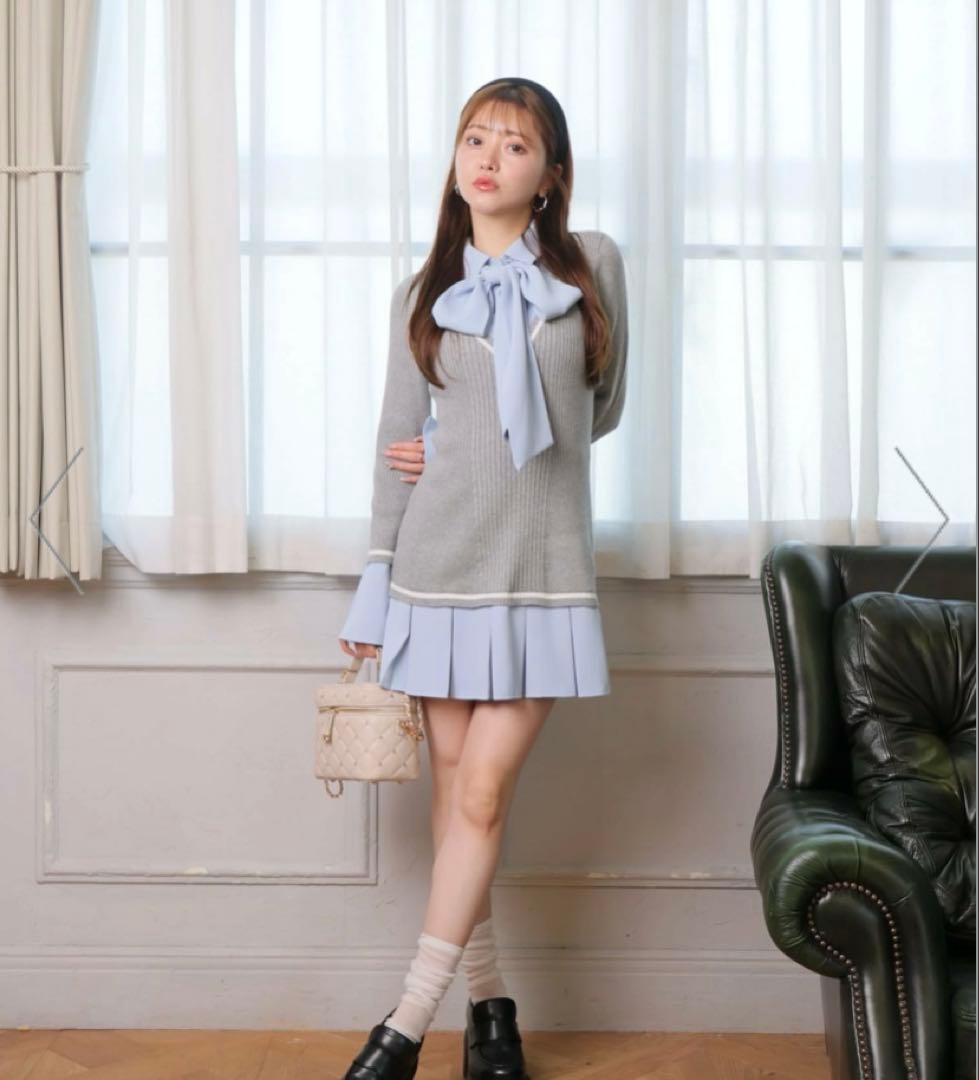 リボン付きグレー水色ミニワンピース