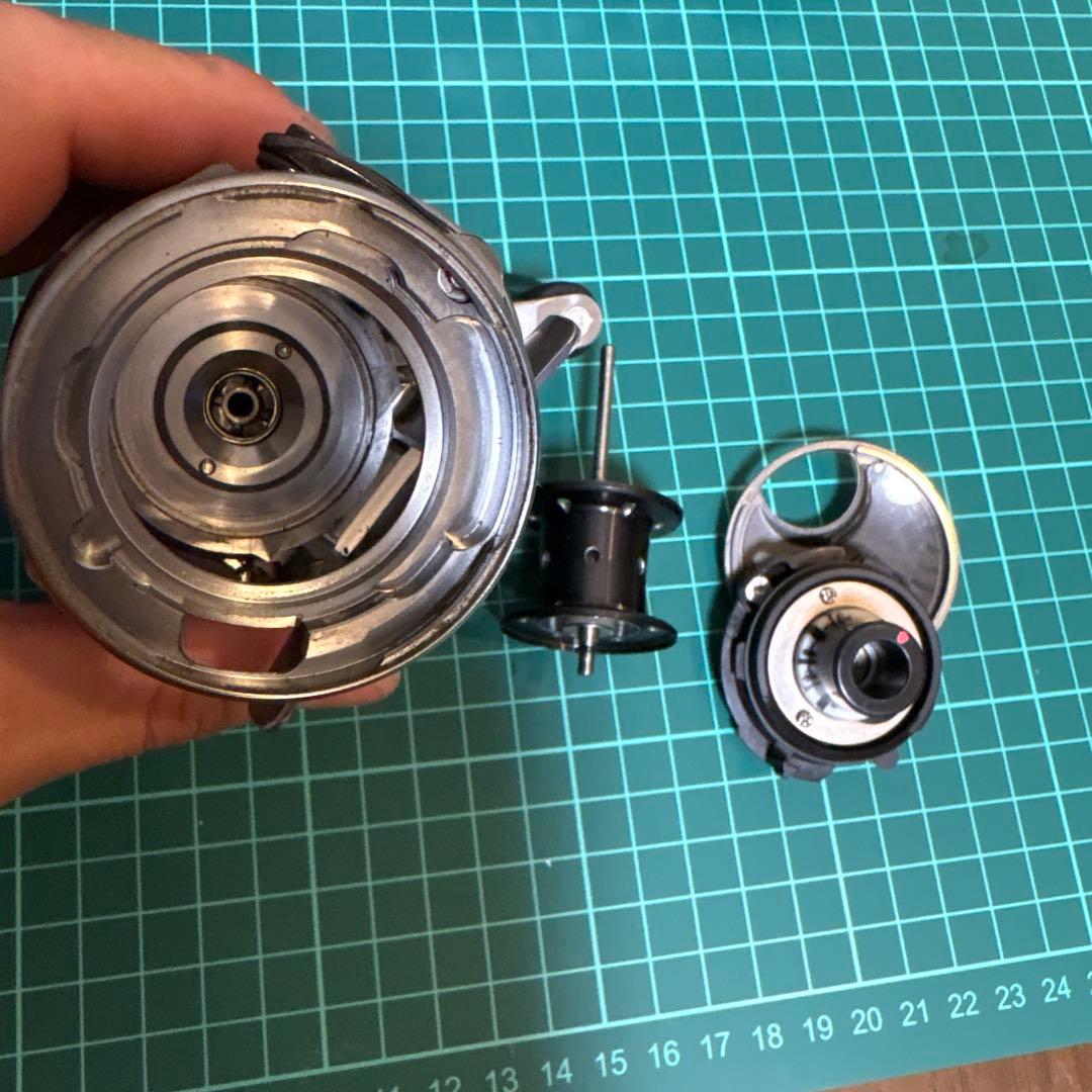 リール SHIMANO CALCUTTA CONQUEST DC 101