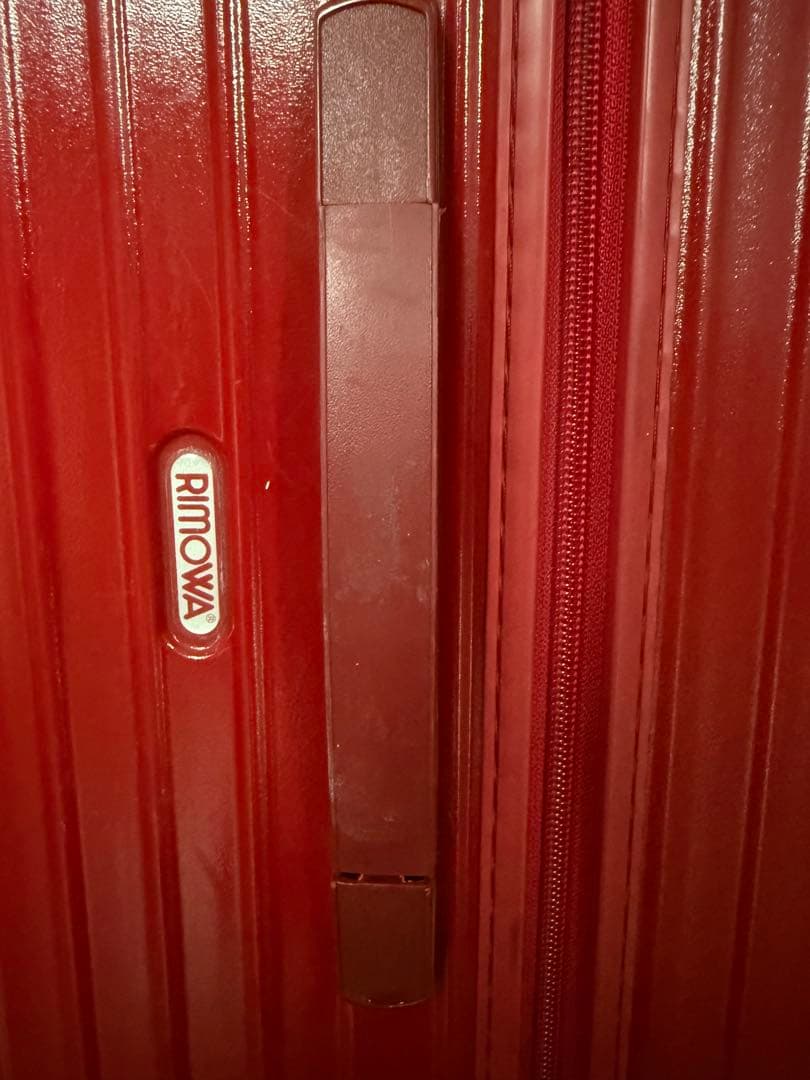 リモワ　スーツケース