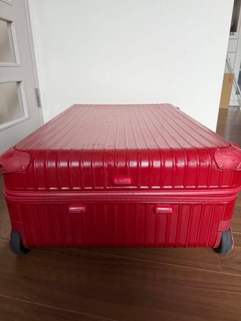 リモワ　スーツケース