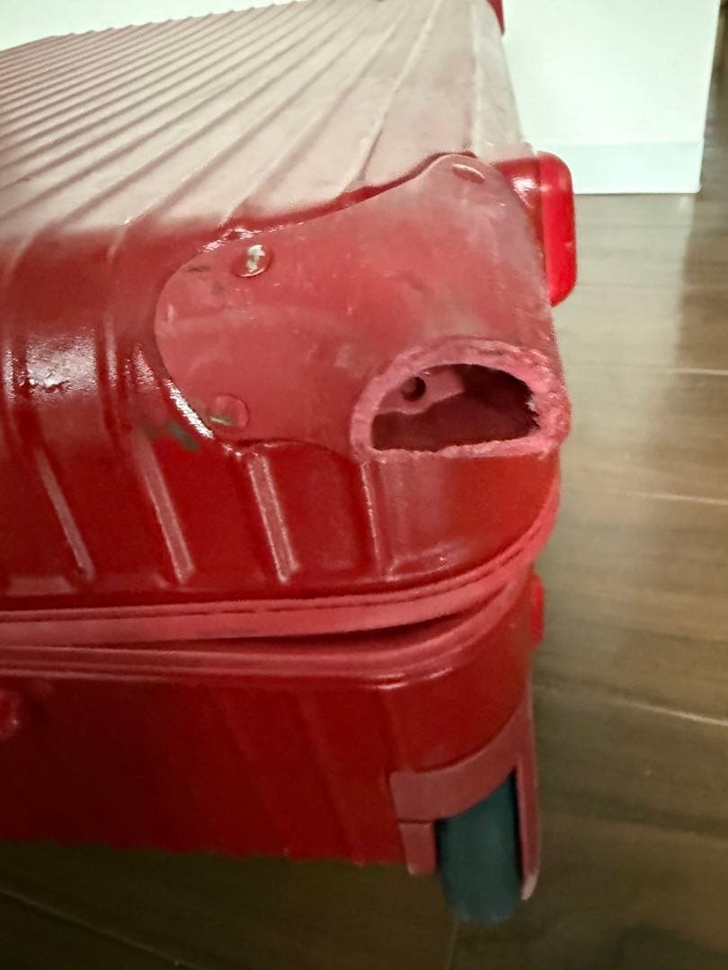 リモワ　スーツケース